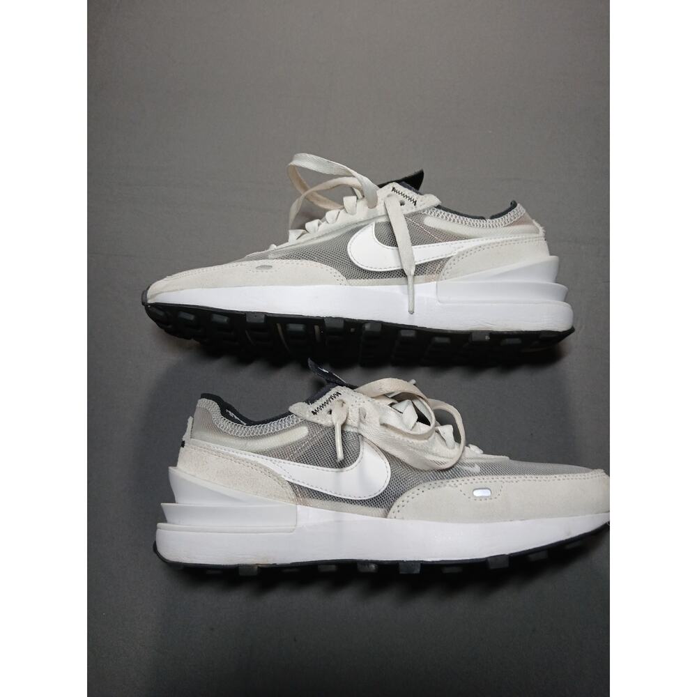 Nike Waffle One Sneakers Women's Size US 7